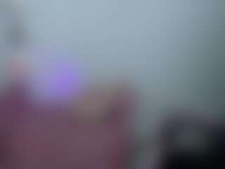 Melaanyluckk's Live Sex Cam Show