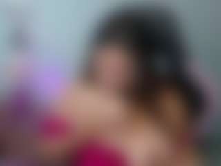 Melaanyluckk's Live Sex Cam Show