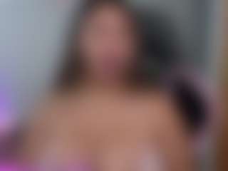 Melaanyluckk's Live Sex Cam Show