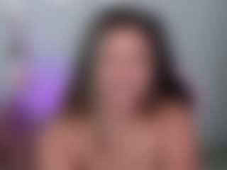 Melaanyluckk's Live Sex Cam Show