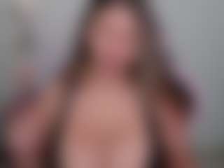 Melaanyluckk's Live Sex Cam Show