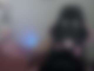 Melaanyluckk's Live Sex Cam Show