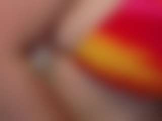 Melaanyluckk's Live Sex Cam Show
