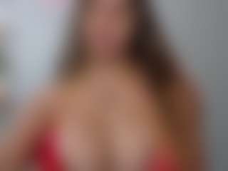 Melaanyluckk's Live Sex Cam Show