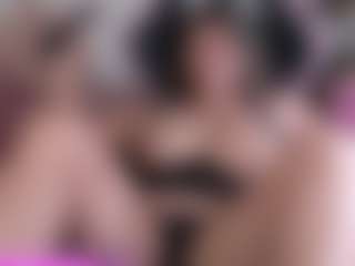 Melaanyluckk's Live Sex Cam Show