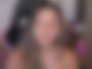 Melaanyluckk's Live Sex Cam Show