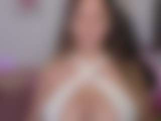 Live cam show with Melaanyluckk - Fuck Machine on camtv