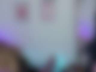 Melaanyluckk's Live Sex Cam Show