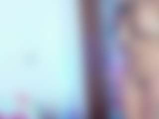 Live cam show with Nikitaa20 - Petite on Camsoda