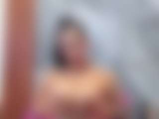 Live cam show with Nikitaa20 - Wife on Hubzter Live