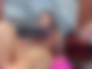 Live cam show with Nikitaa20 - Strip on slutload