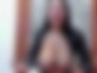 Live cam show with Nikitaa20 - Drinking on AdultVida.com