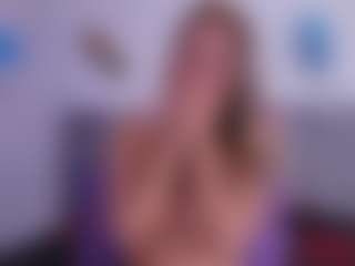 rubi-hops's Live Sex Cam Show