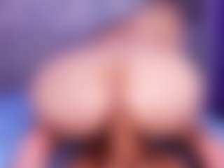 rubi-hops's Live Sex Cam Show