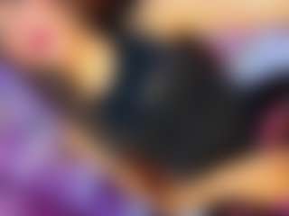 Live cam show with VeronicaRosee - Average on Hubzter Live
