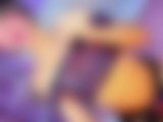 Live cam show with VeronicaRosee - Smoking on madthumbs