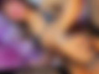 Live cam show with VeronicaRosee - Flat Chested on Camsoda