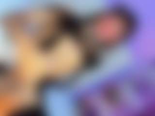 Live cam show with VeronicaRosee - Brown Eyes on Camsoda