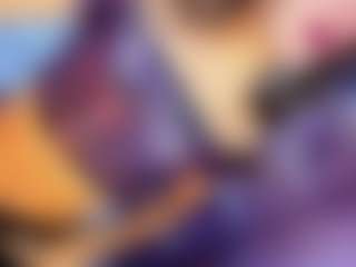 Live cam show with VeronicaRosee - Smoking on https://playwithruby.com