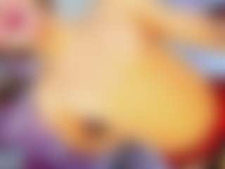 Live cam show with VeronicaRosee - Smoking on LiveSexCams6