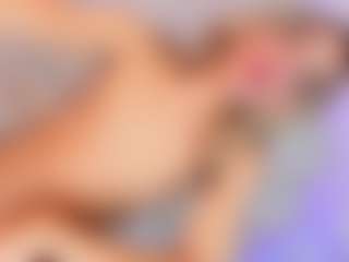 Live cam show with VeronicaRosee - Gape on Mixed Magazine Live