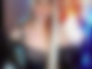 AnaiisVelvet's Live Sex Cam Show
