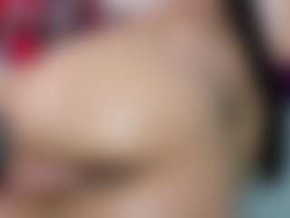 Эротическое вебкам-шоу Emmasexxy в прямом эфире