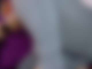 Live-Cam-Show mit Emmasexxy - Butt Plug auf Camsoda