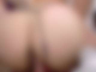 Live cam show with Emmasexxy - Domination on Free Soda