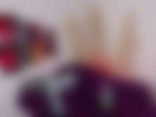 Live cam show with Emmasexxy - Horney on Mixed Magazine Live