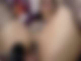 Live cam show with Emmasexxy - Butt Plug on slutload