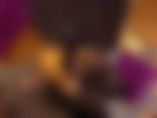 Live cam show with Emmasexxy - Sensual on livesuperchat.net