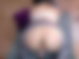 Emmasexxy's Live Sex Cam Show