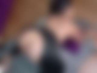 Live cam show with Emmasexxy - Fuck Machine on Camsoda