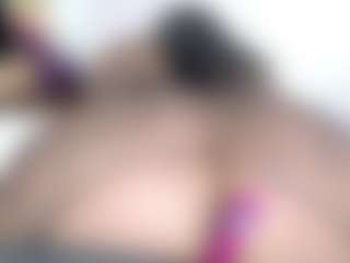 Live cam show with Emmasexxy - Butt Plug on Milfs Live