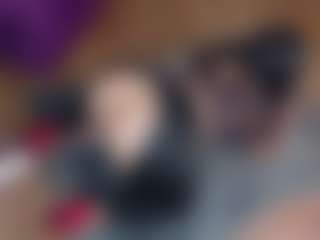 Emmasexxy's Live Sex Cam Show