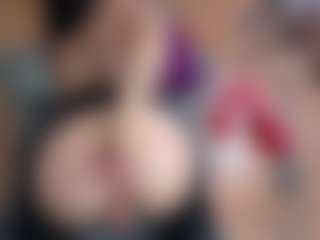Live cam show with Emmasexxy - Fuck Machine on infinitiblacc.com