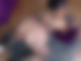 Emmasexxy's Live Sex Cam Show