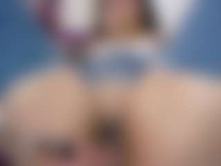 Emmasexxy's Live Sex Cam Show