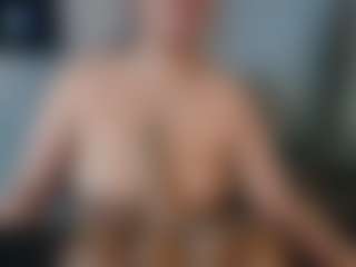 hadde-rosse's Live Sex Cam Show