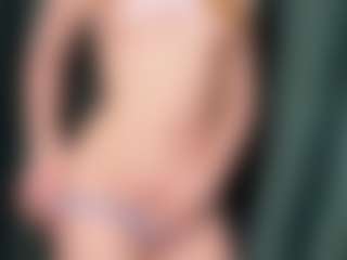 Live-Cam-Show mit KattiKiss - Muscle auf Camsoda