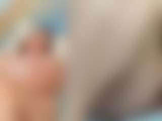 Live cam show with SweetXL - Interactivetoy on Lustler