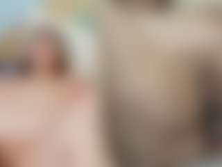 Live cam show with SweetXL - Lactation on AdultVida.com