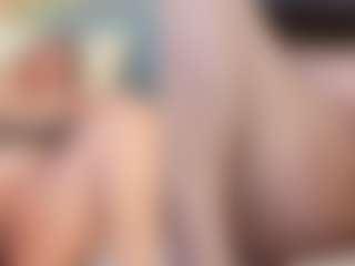 Live cam show with SweetXL - Belly on hrnylive.com