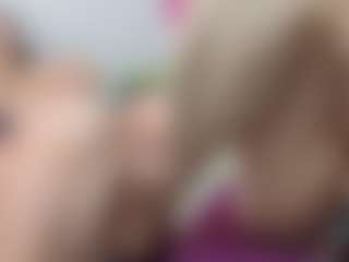 Live cam show with SweetXL - Nipple Play on SinfulBabes