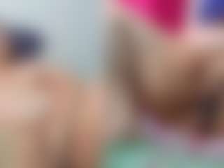 Live cam show with SweetXL - Belly on camwithhim.com