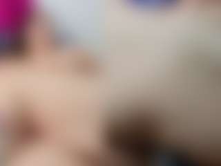 Live cam show with SweetXL - Drinking on Camsoda