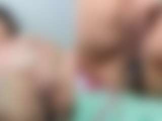 Live cam show with SweetXL - Cute on madthumbs