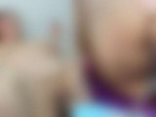Live cam show with SweetXL - Thick on madthumbs