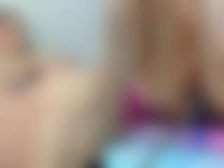 Live cam show with SweetXL - Belly on Camsoda